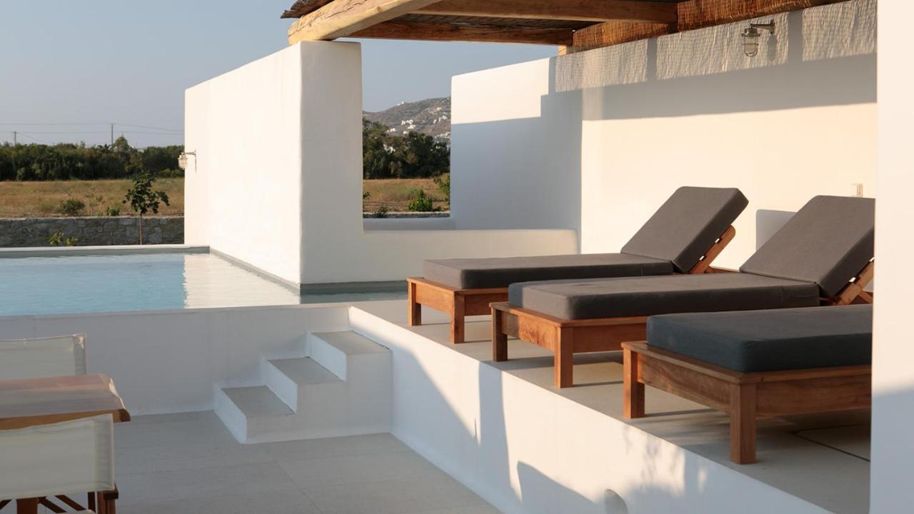 Alio Naxos Luxury Suites Agios Georgios  Zimmer foto