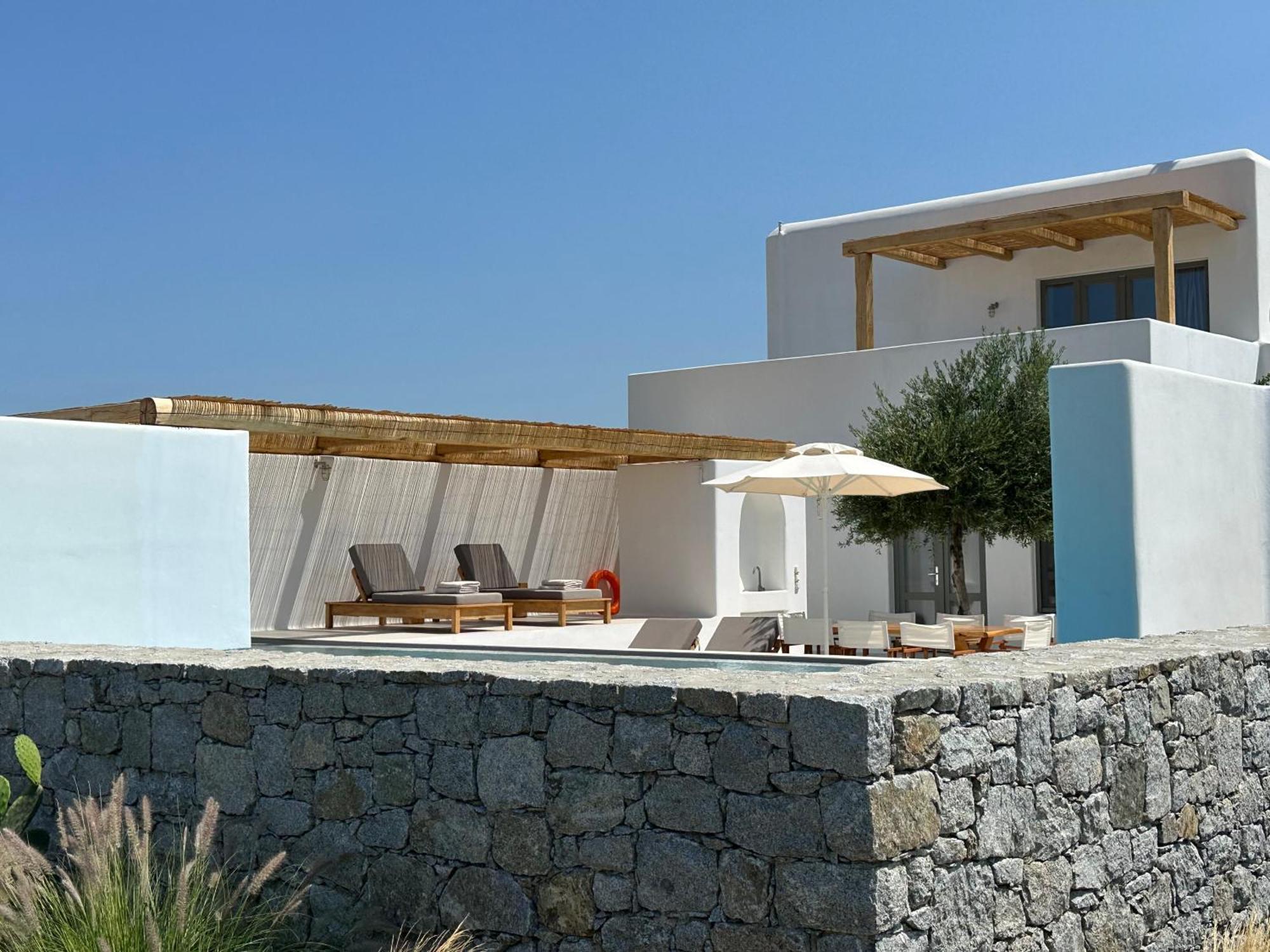 Alio Naxos Luxury Suites Agios Georgios  Exterior foto